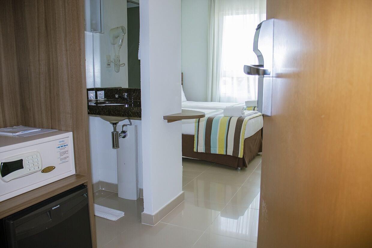 Hotel Express Vieiralves Manaus Exterior foto