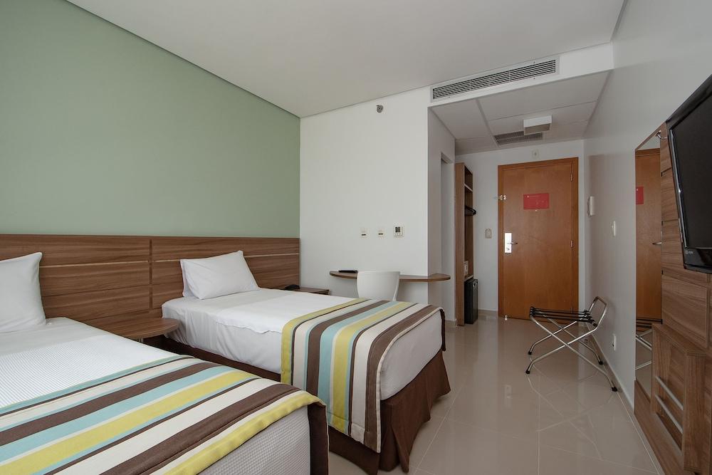 Hotel Express Vieiralves Manaus Exterior foto