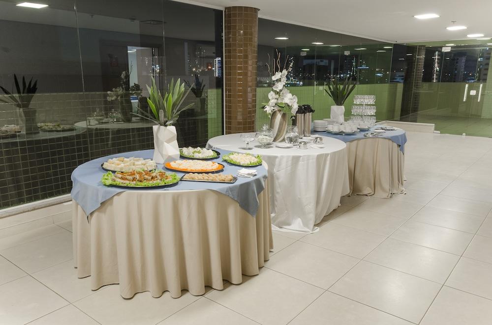 Hotel Express Vieiralves Manaus Exterior foto