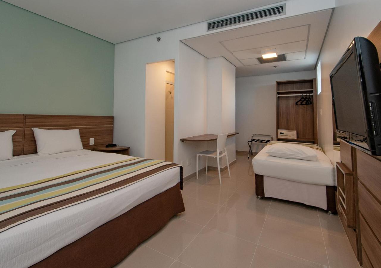 Hotel Express Vieiralves Manaus Exterior foto